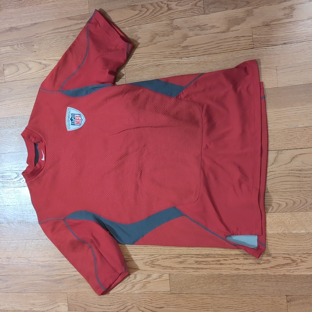 Men's Nike Fitted Dri-Fit Pro Combat NFL Athletic Tee